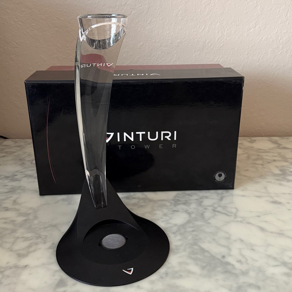 Vinturi Tower Wine Aerator